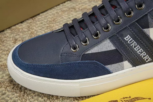 Burberry Fashion Men Sneakers--041